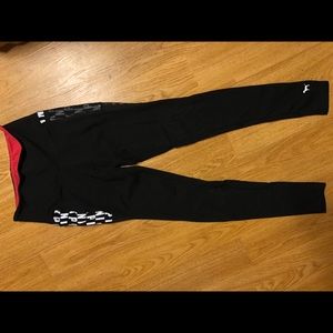 Victoria’s Secret Pink Leggings